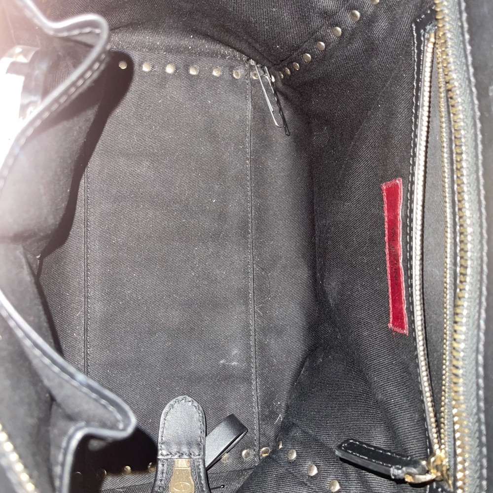 Authentic Valentino Medium Rockstud Tote - Picture 7 of 8